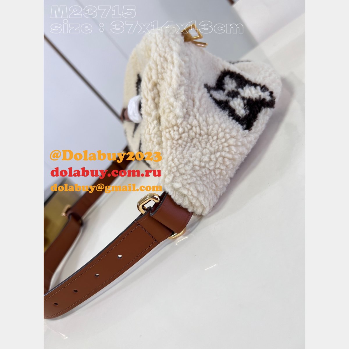 Bumbag M23715 Replica UK Louis Vuitton High Quality LV SKI Bag