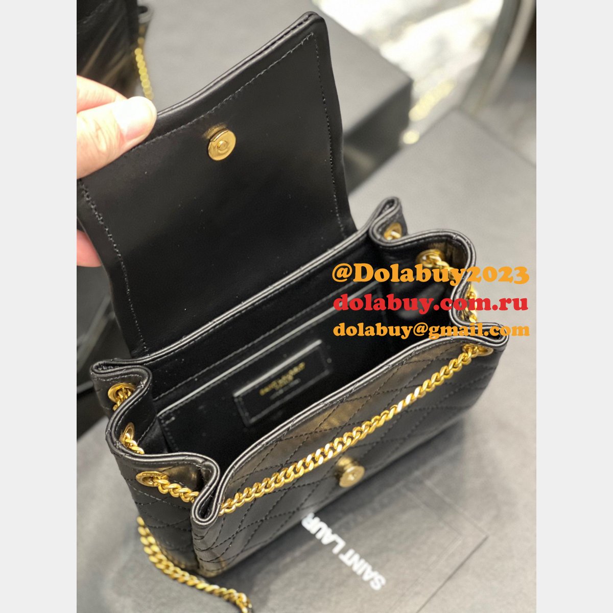 Saint Laurent Designer Replica YSL Nolita Lambskin 672738 Bag