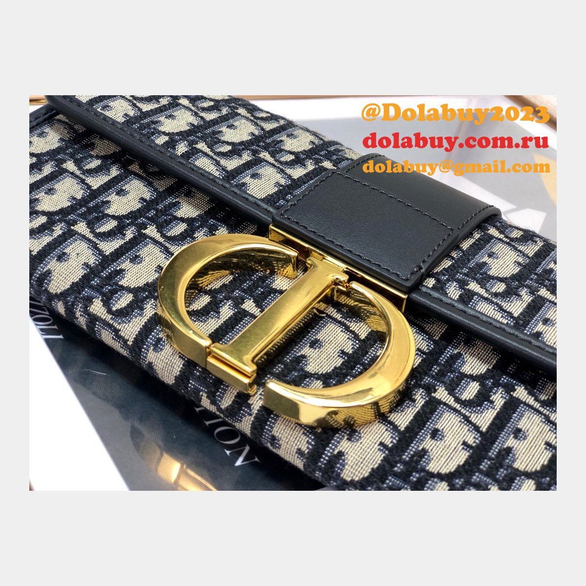 Replica Dior Oblique Saddle Chain Wallet Blue