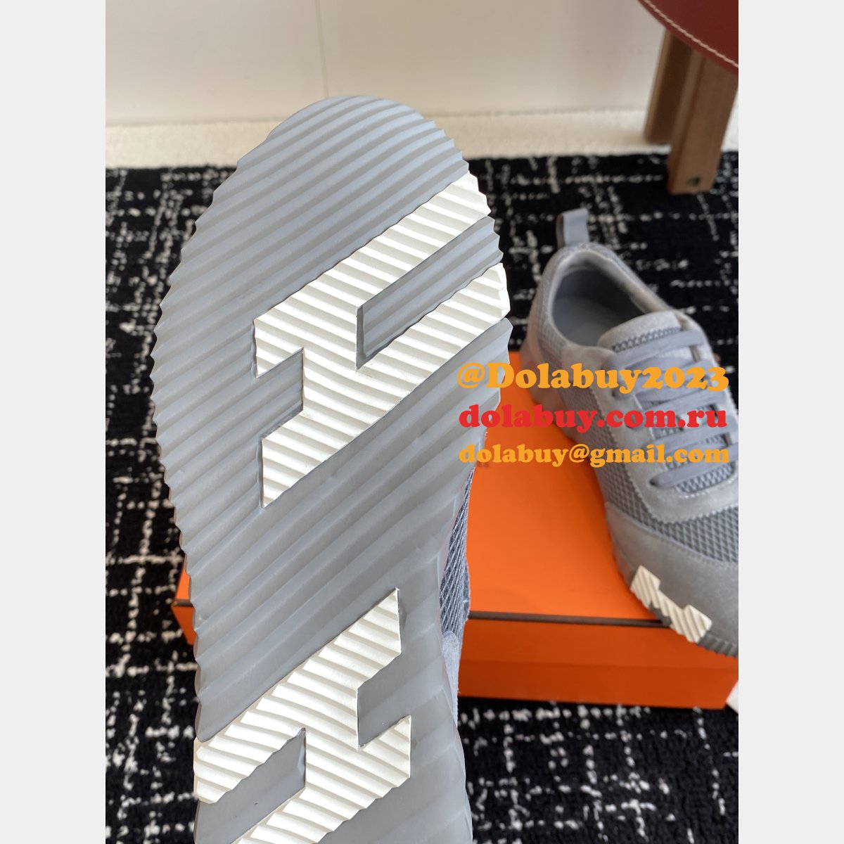 Top Designer Hermes Bouncing Sneaker