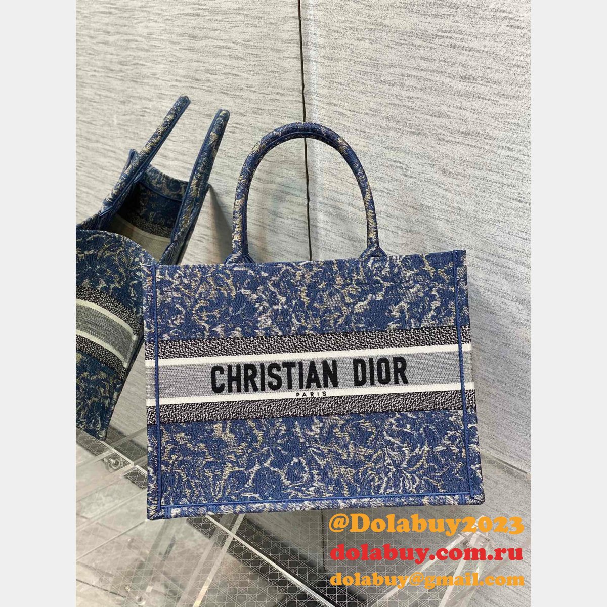 Christian Dior 36/41.5CM AAA+ Replica Canvas Book Tote Bag
