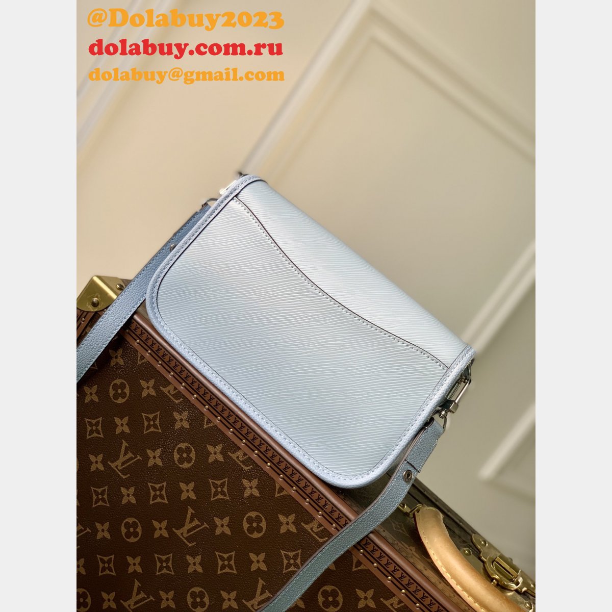 Buci Epi Leather Designer M59457 Louis Vuittons Replica Bag