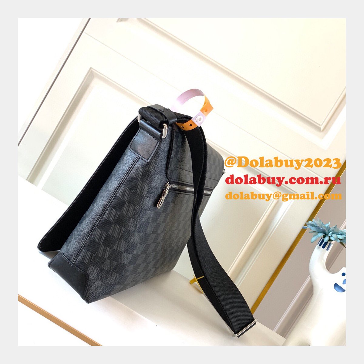 Louis Vuitton Luxury District MM Damier Graphite Canvas N40350 Greys