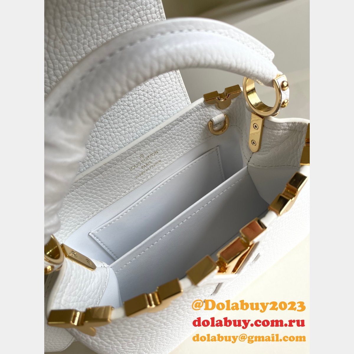 Designer Louis Vuitton Replica Black/White Capucines Mini Capucines M56669 Handbags