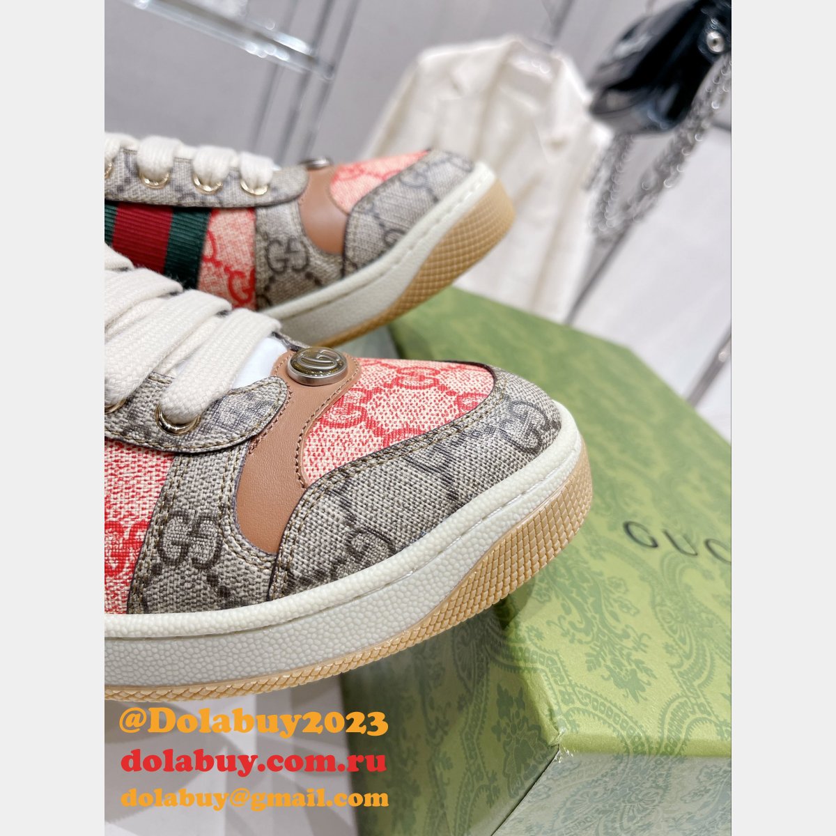 G*u*i dirty embroidery cowhide shoes replica shop