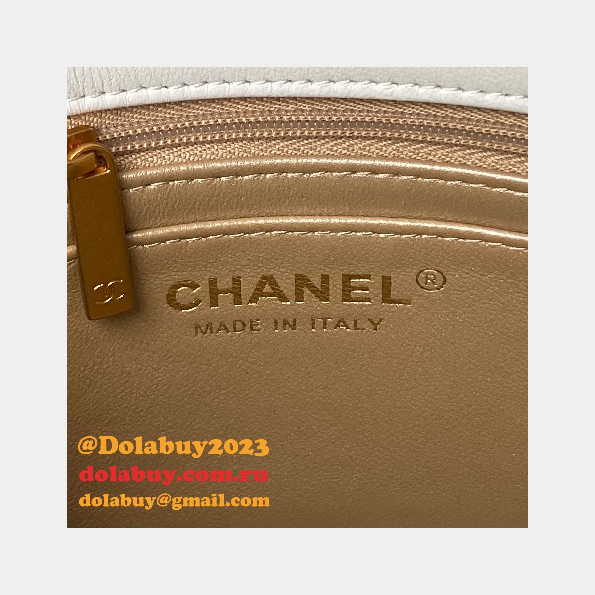 Replica AS4967 Classic Flap Luxury 7 Star Black/White Bags