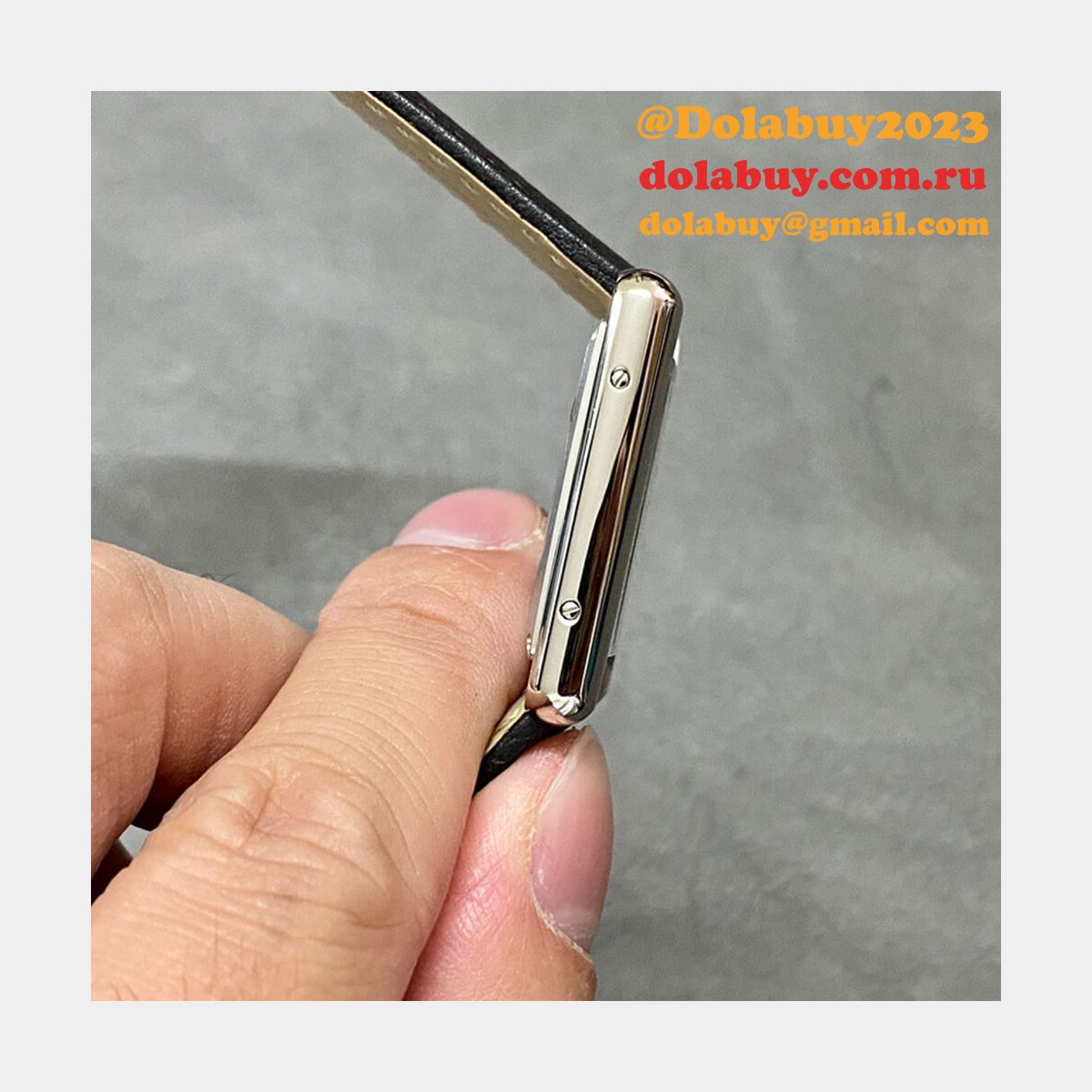 Cartier Small Tank Must watch