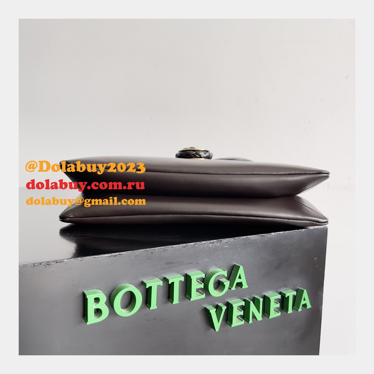 Top Quality Luxury BOTTEGA VENETA Small Liberta Bag