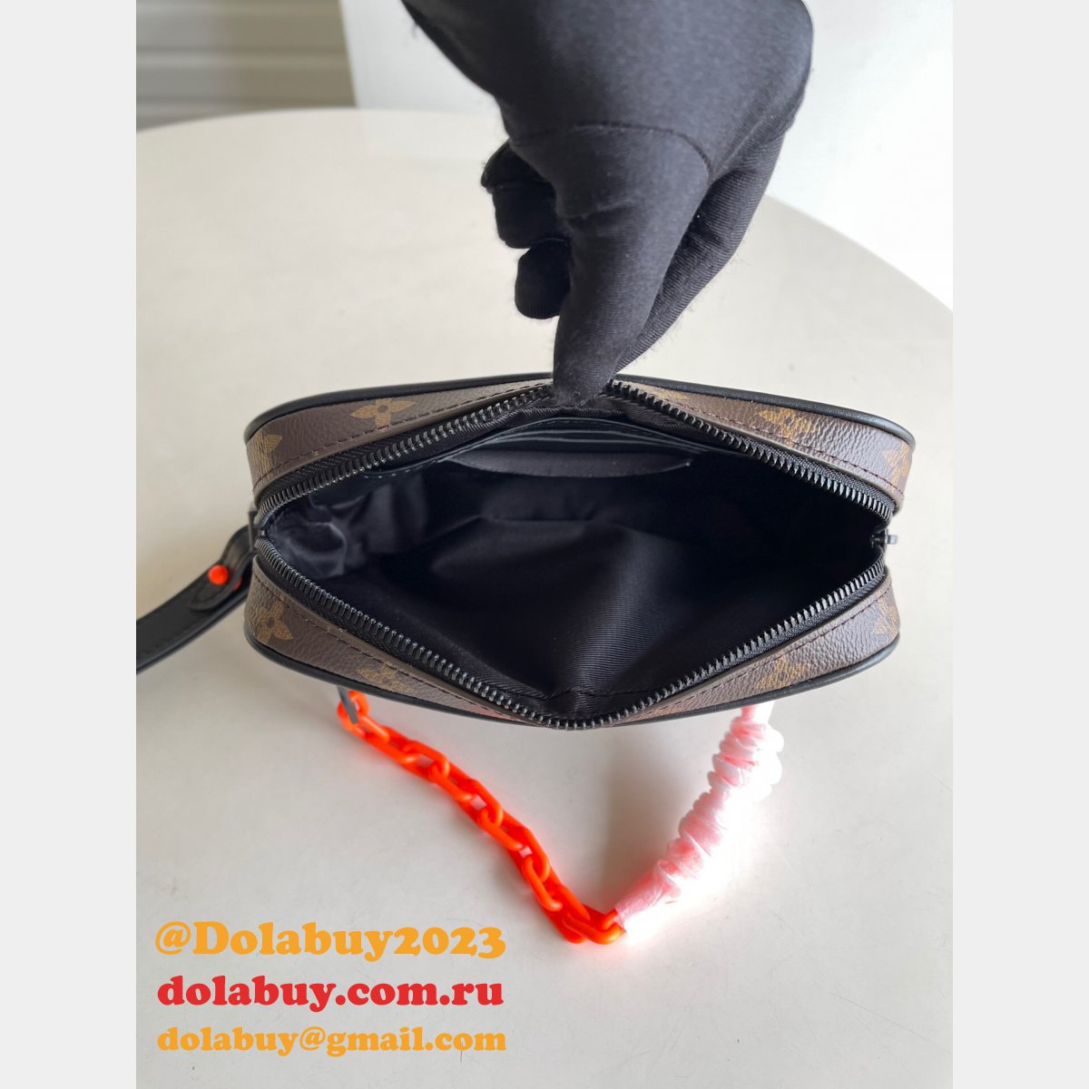 Luxury Louis Vuitton Replica M44482/M44458 Monogram Pochette Volga Bags