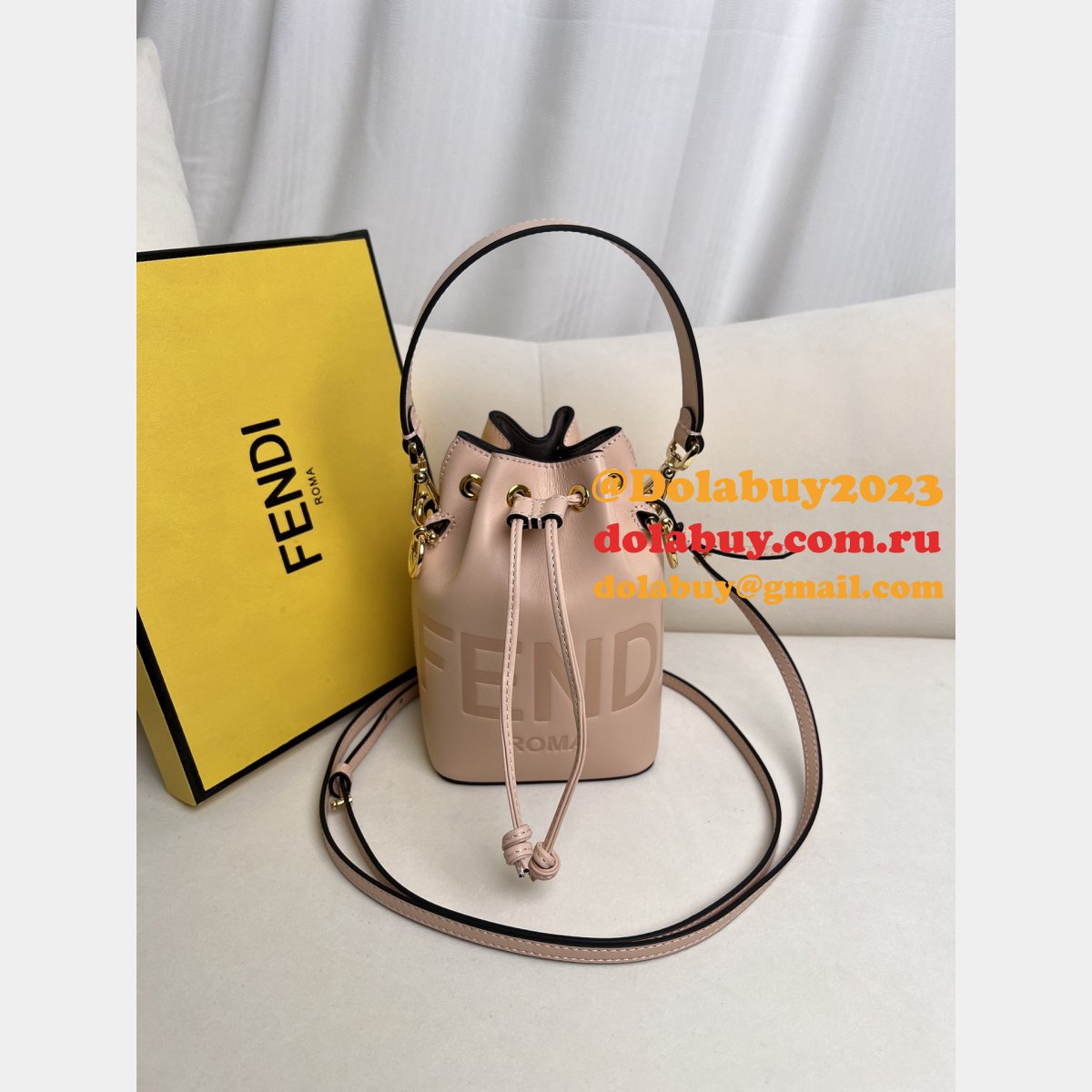 wholesale F**di mon tresor small bucket bag