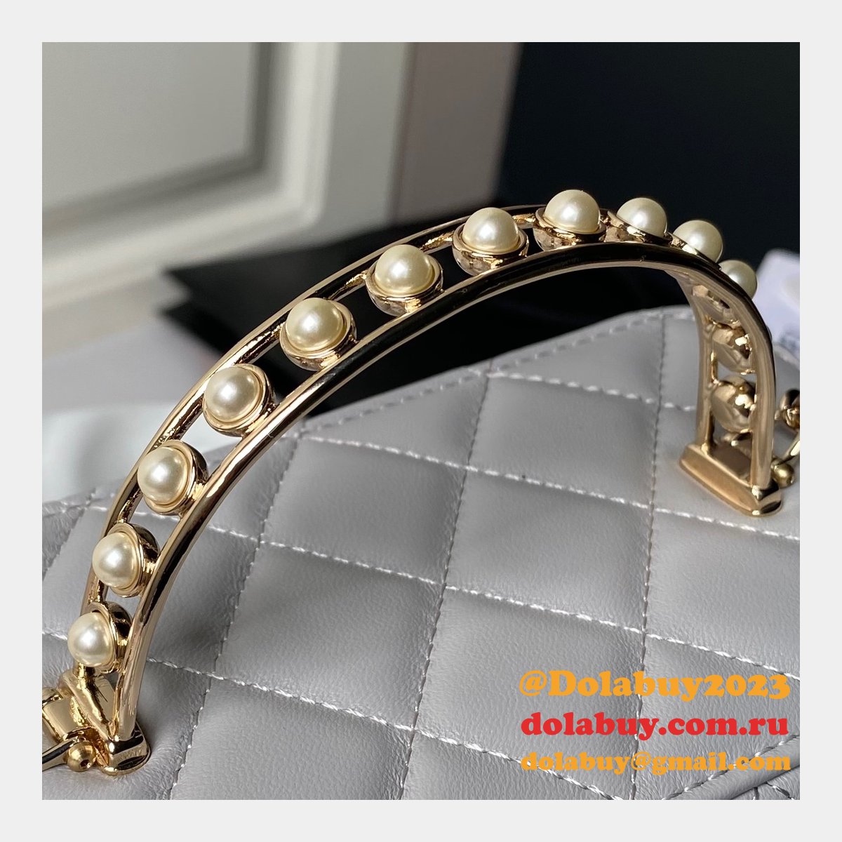 Best AP3956 Vanity Shoulder 1:1 Mirror Luxury Fake Bags