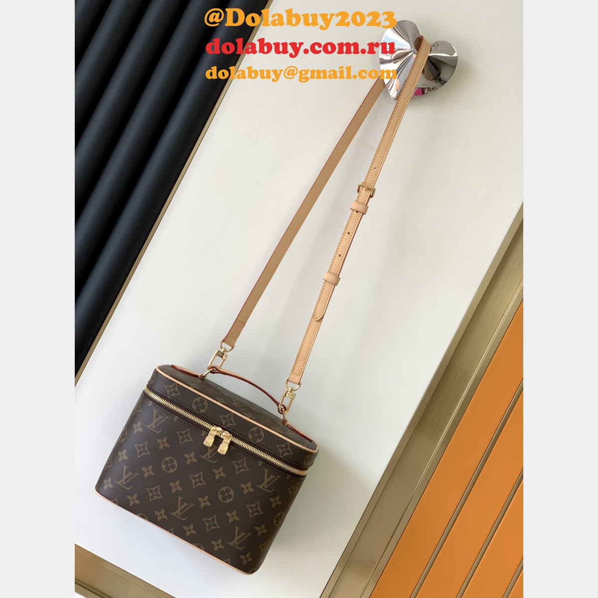 High Quality Louis Vuitton M42265 Nice BB Toiletry Bag