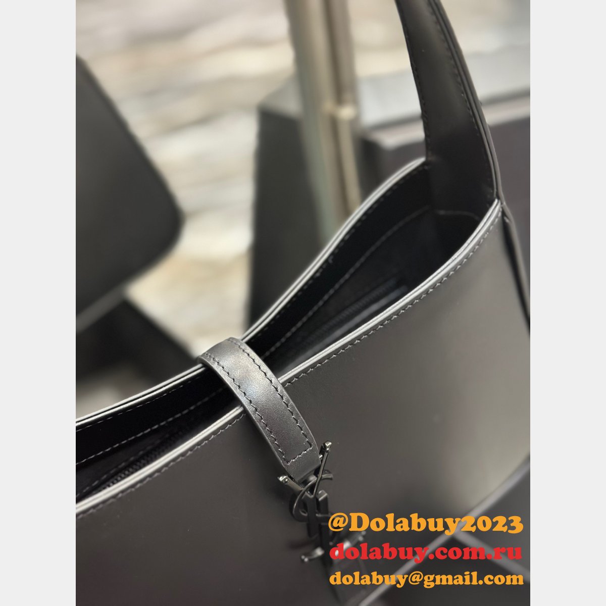 YSL High Quality Replica 657228 Perfect Black Hobo Bag