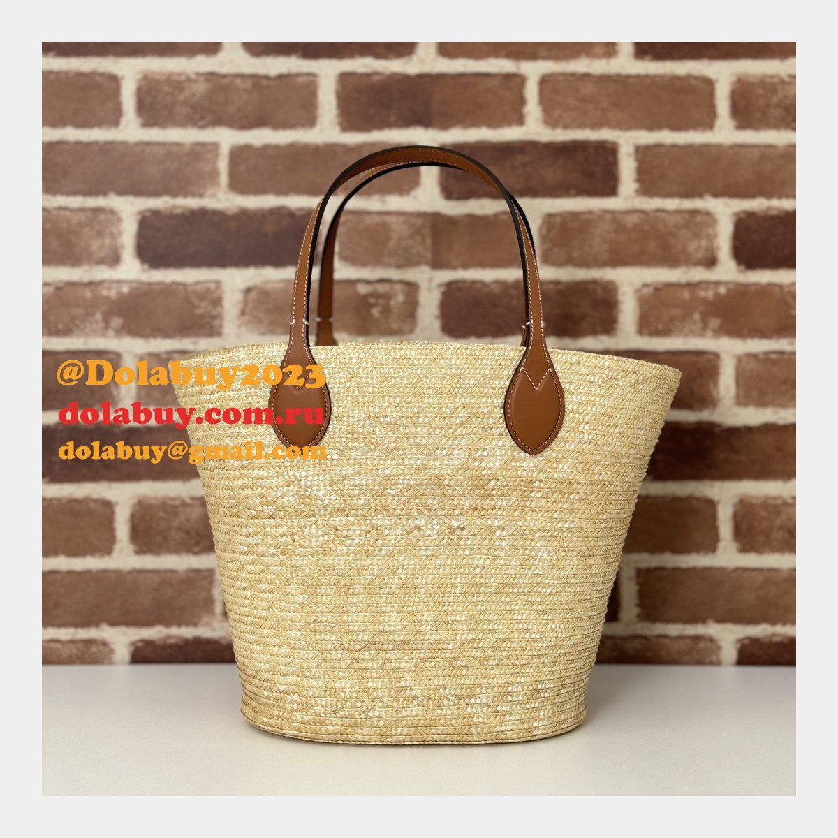 fashion medium straw tote with G*u*i patch 779530 fake bag