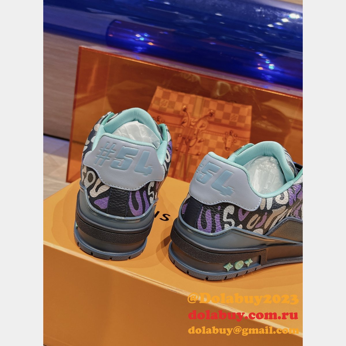 Top Quality LUXURY LOUIS VUITTON Fashion shoes