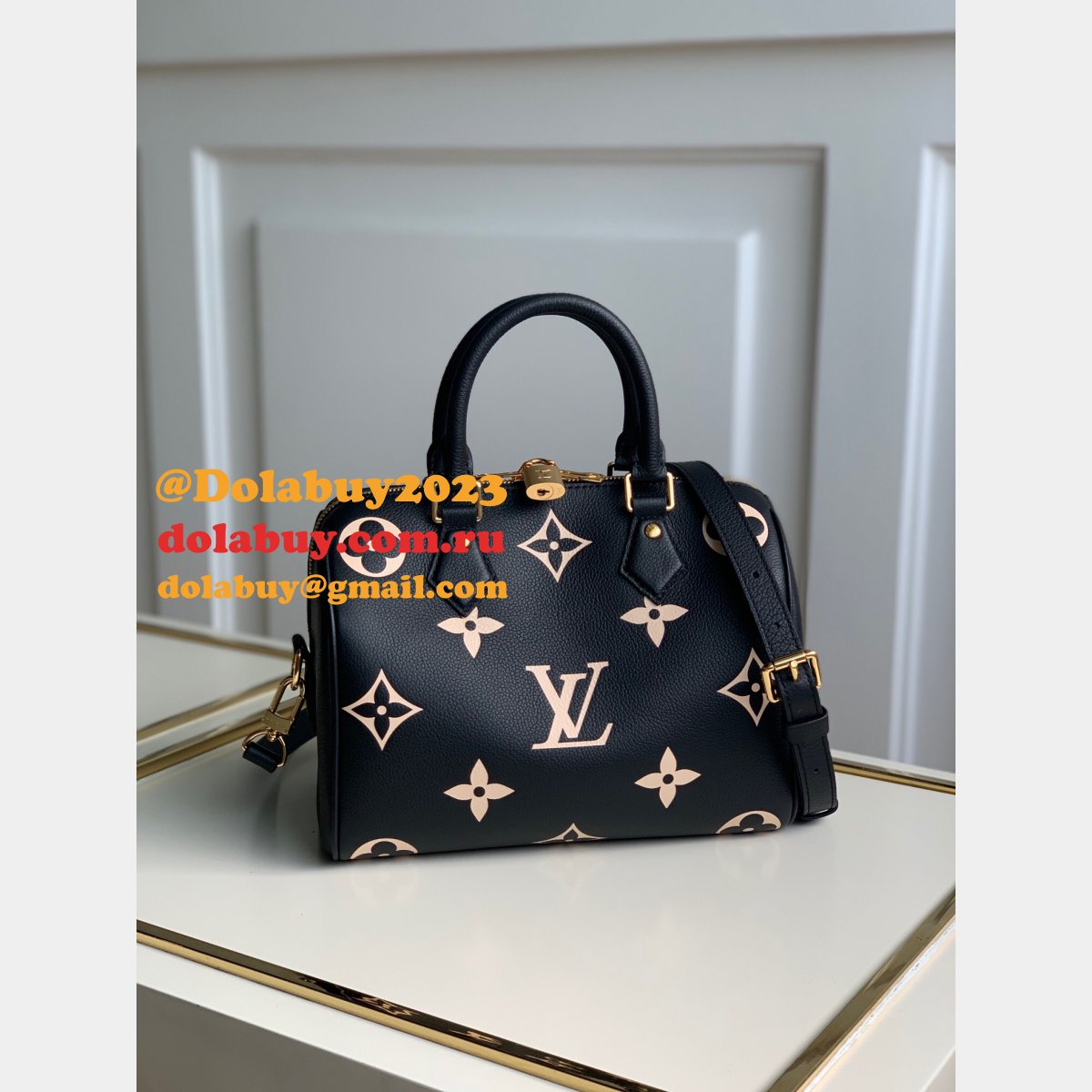 Where to Buy Replica Louis Vuitton Speedy 25 M58947 Bag