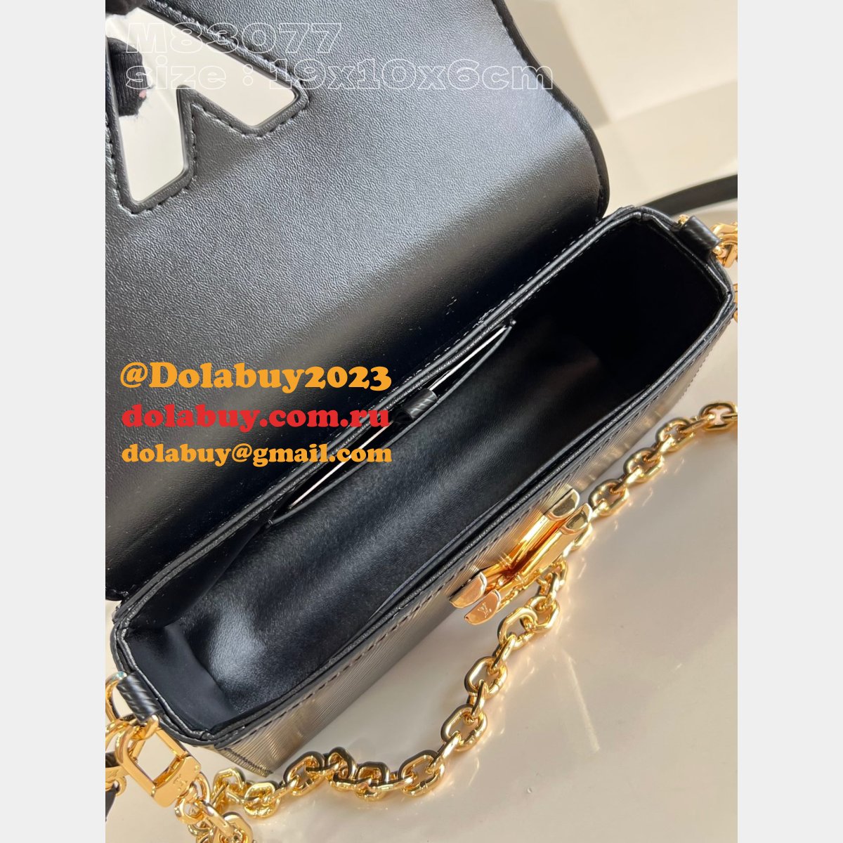 High Quality Twist West Pochette Epi M83077 Inspired Louis Vuitton Bag