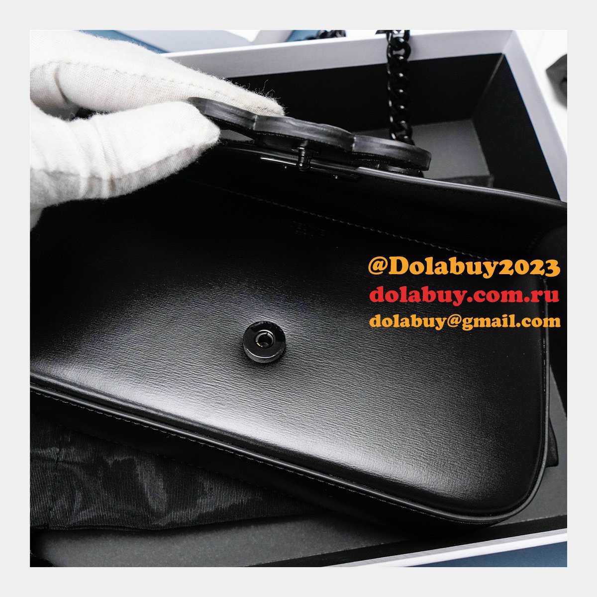 Fake Cheap Replica Celine Triomphe Handbags 21CM