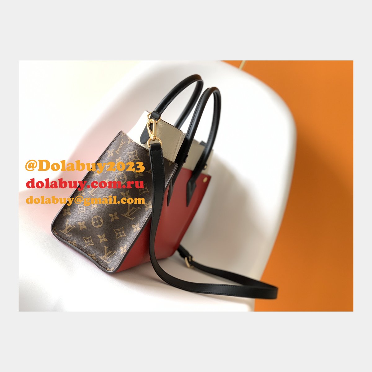 Designer LOUIS VUITTON On My Side MM M53825 HANDBAG
