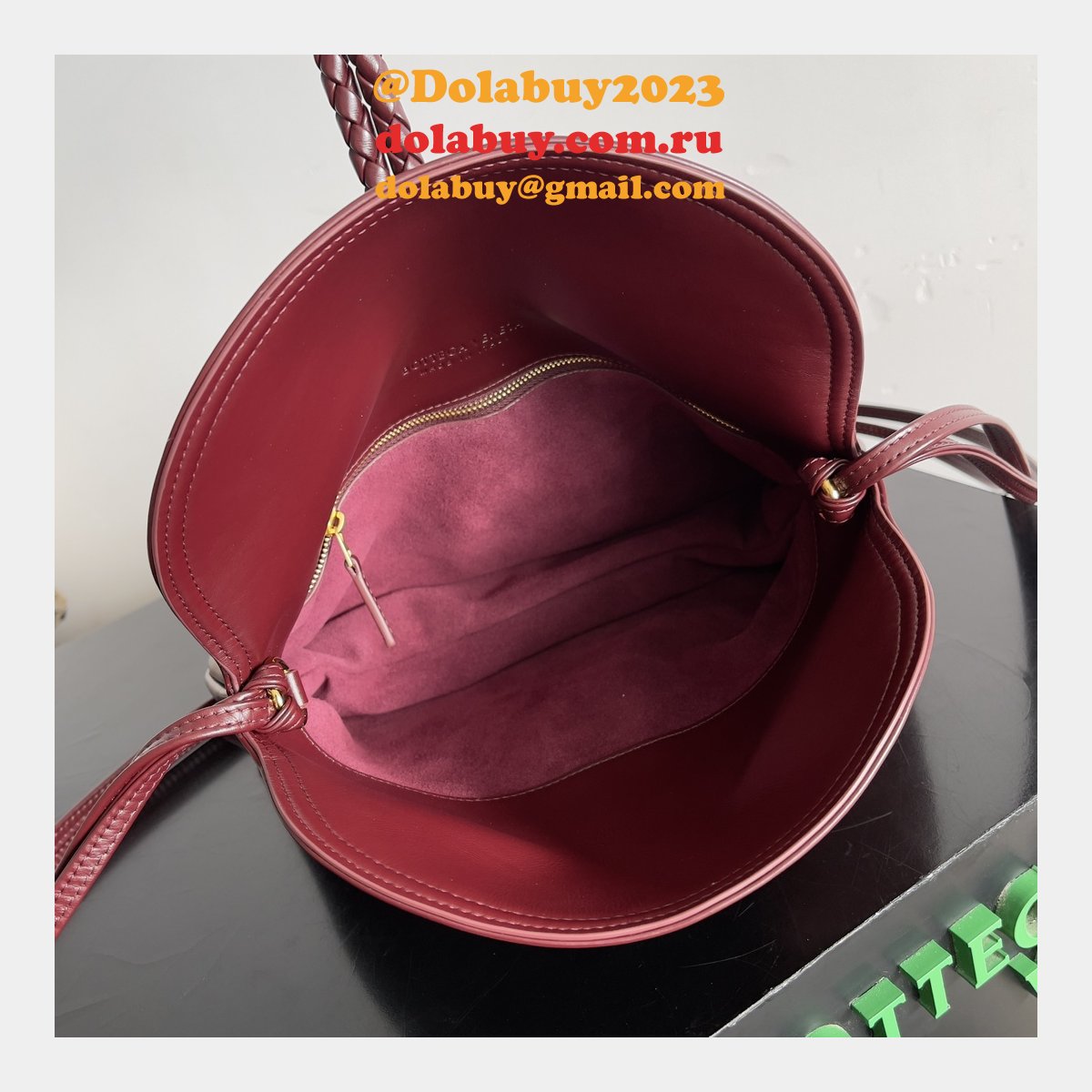 Best BOTTEGA VENETA Medium Liberta Replica Bag