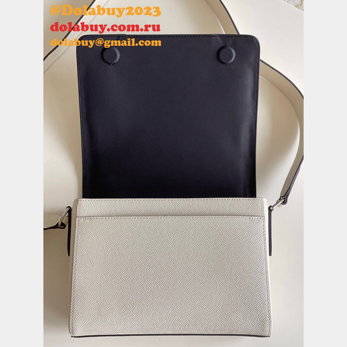 How To Buy Replica Louis Vuitton M30807 New Flap Messenger Taiga Online