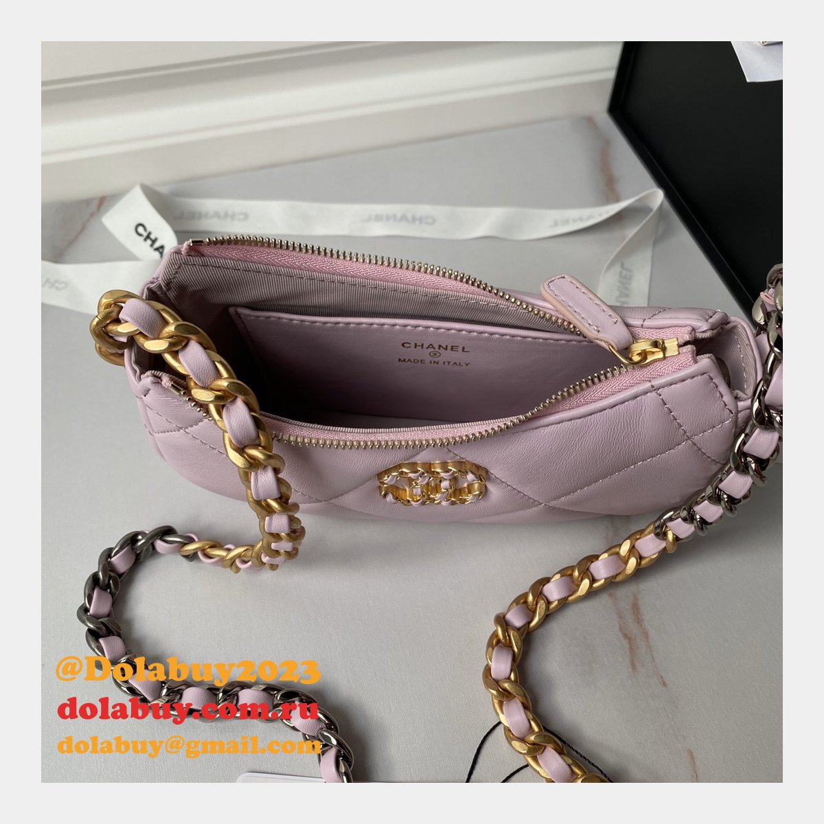 Perfect AAA Dolabuy 19 Cluths Chain AP3763 Replcias Bag