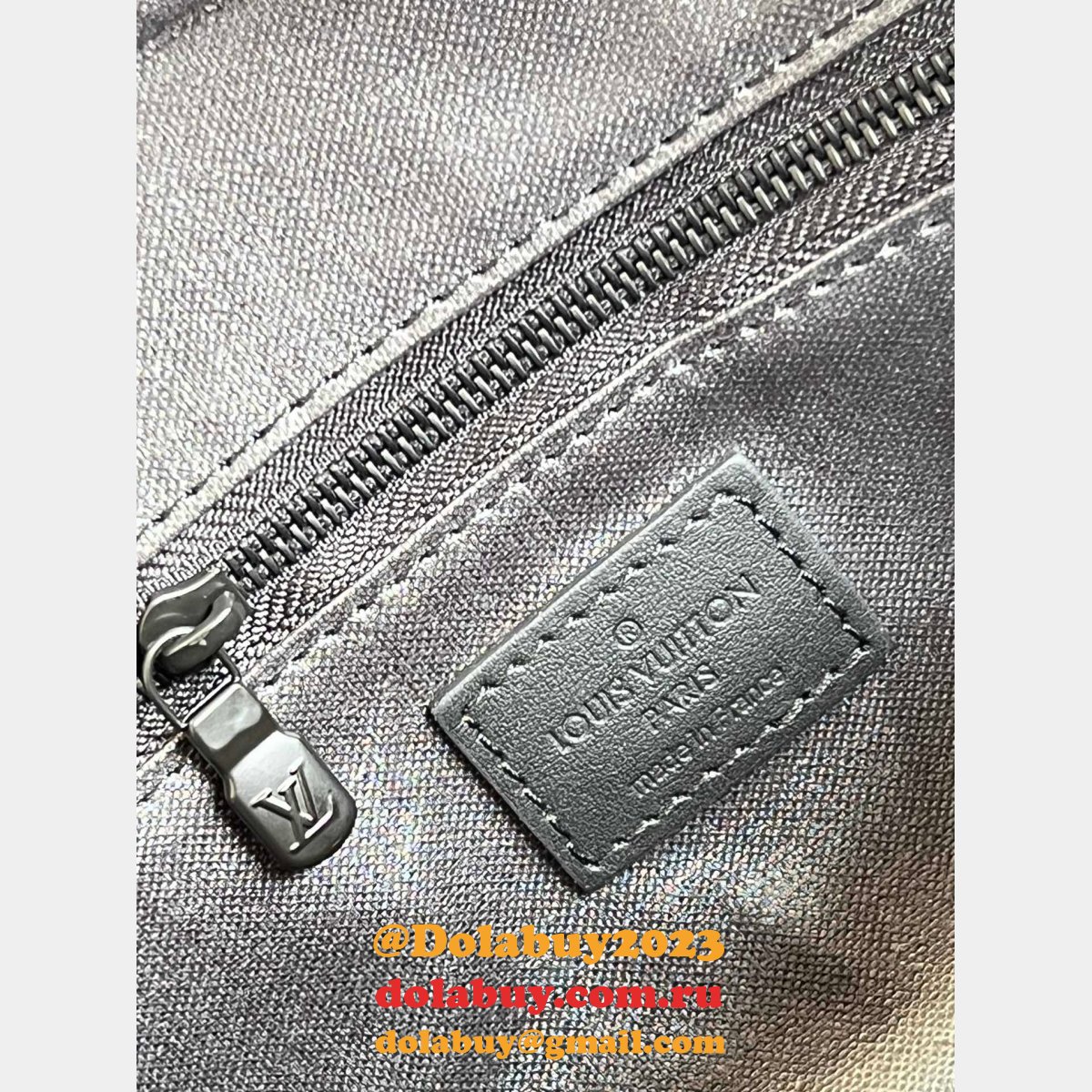 Louis Vuitton Replica AAA+ Dopp Kit Taurillon Monogram M59478 Travel Bag