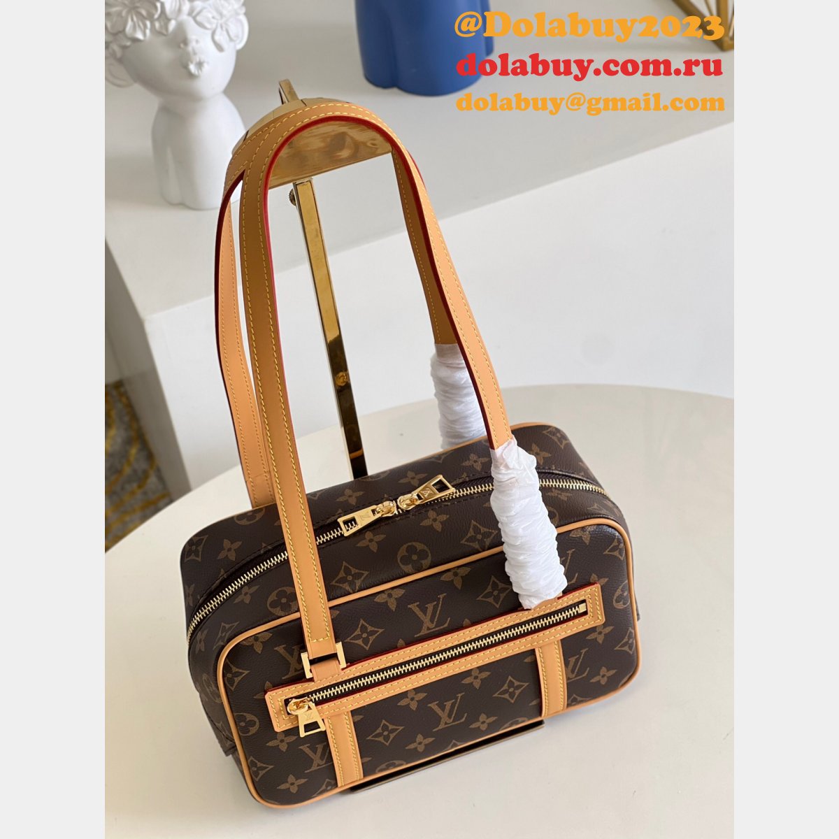 Replica Louis Vuitton Monogram Canvas M46321 Designer Handbag