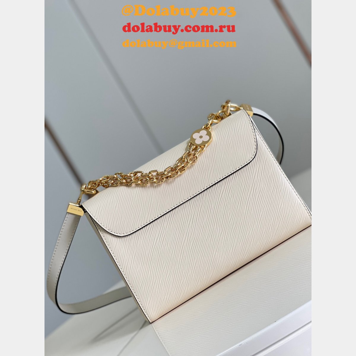 Cheap Louis Vuitton Twist PM Shoulder M50332 Bag From China UK