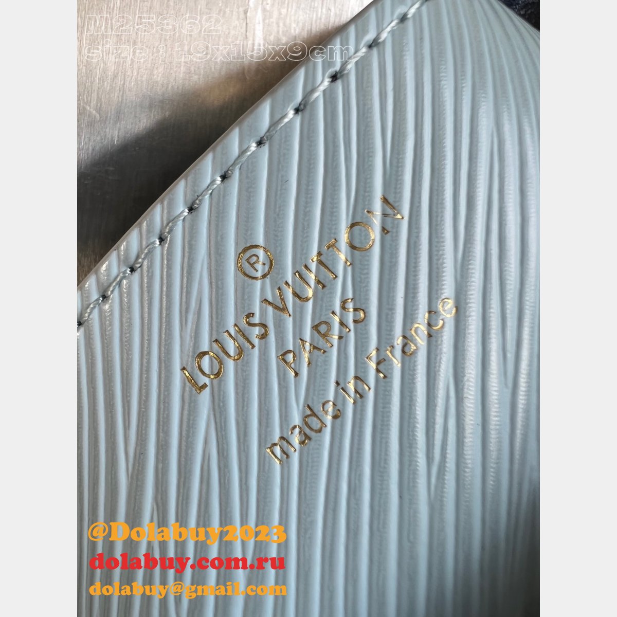 Twist Louis Vuitton Epi 7 Star Copy M25360/M25362 Shoulder Bag