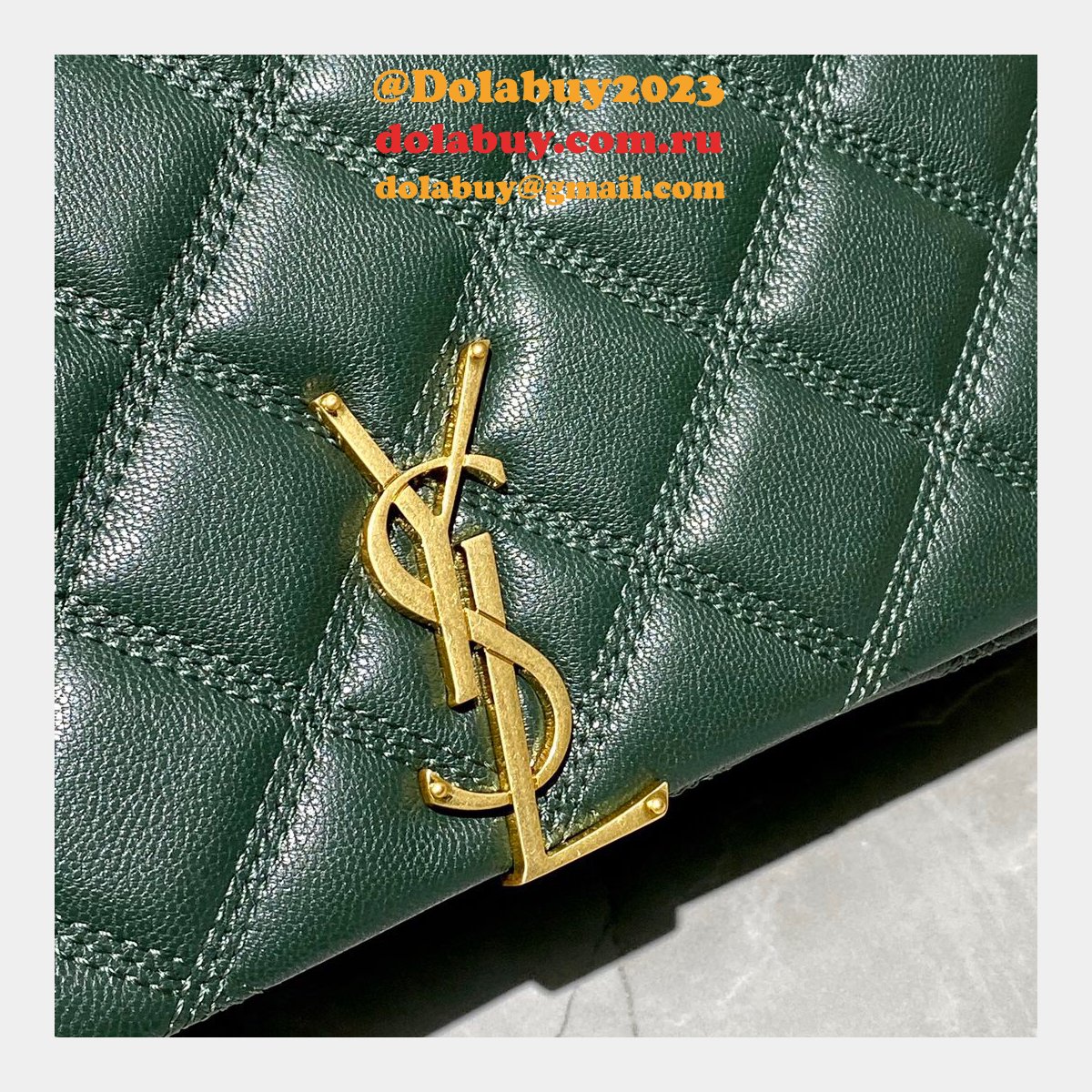 Replicas Saint Laurent Becky Large chain bag in quilted lambskin