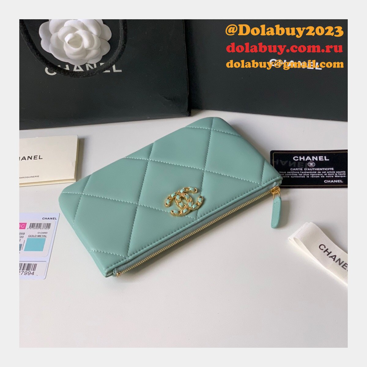 Hot Replica 19 Lambskin Small Pouch AP1059 Bag