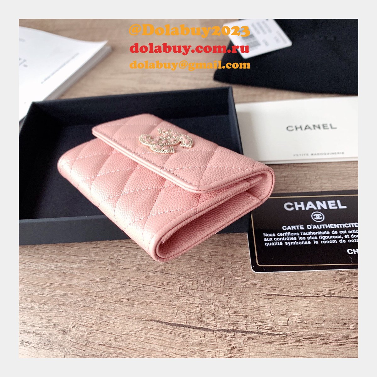 Copy AP2735 AAA Quality Replica Flap Card Holder