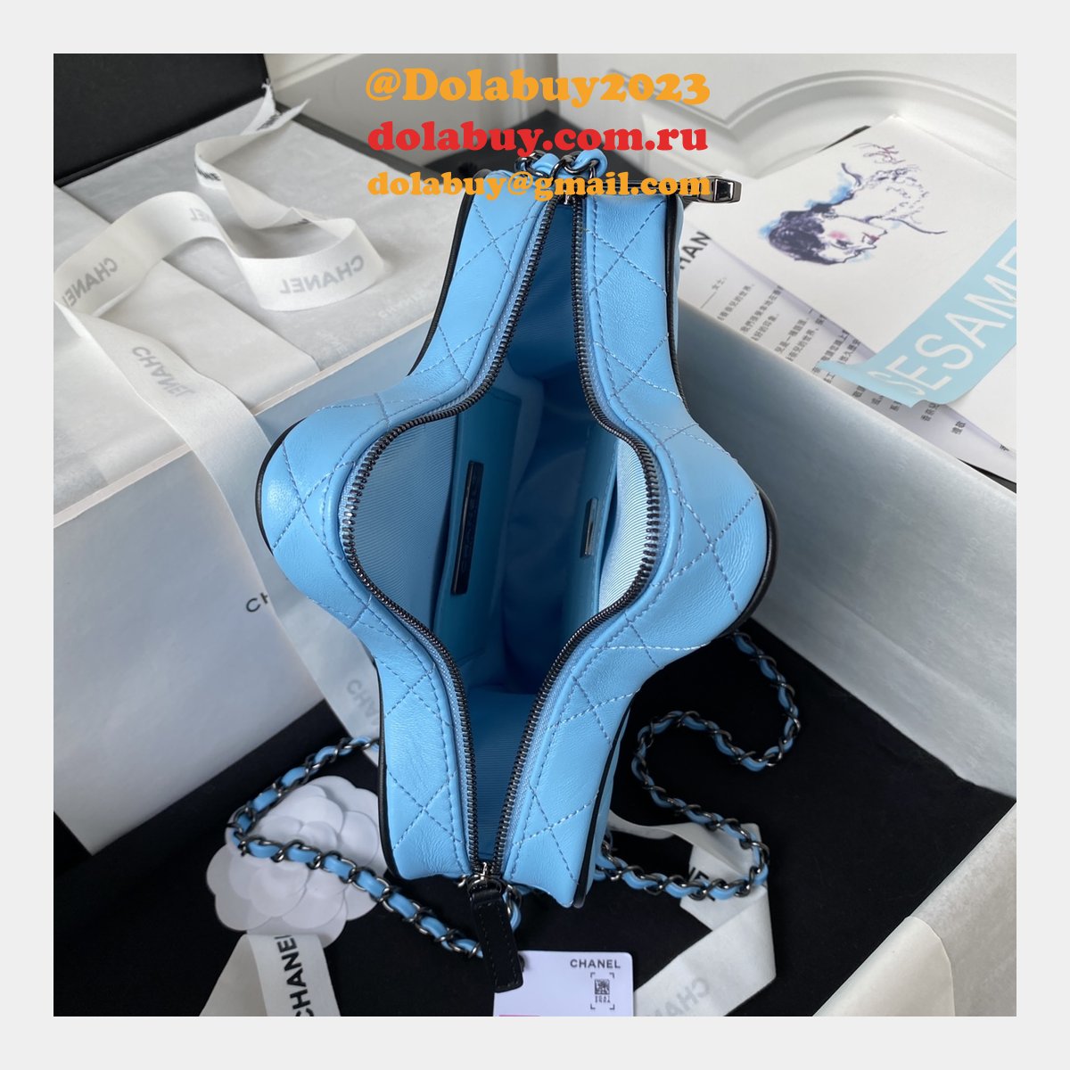 Perfect Star Clutches Metallic AS4579 Replica Designer Handbag