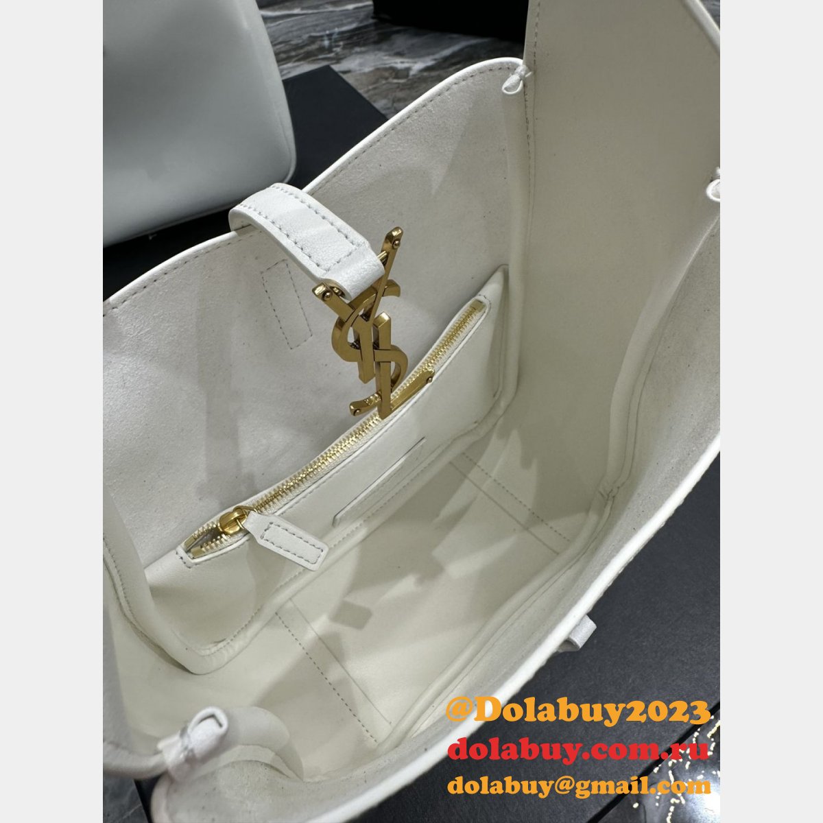 Replica YSL Saint Laurent Le 5 À 7 Soft 713938 Hobo Bag