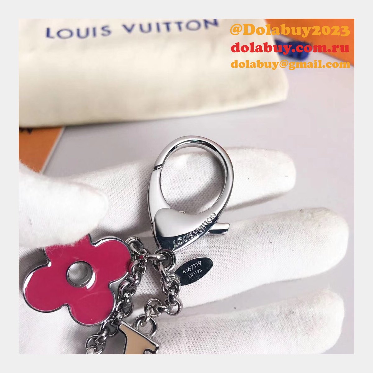 Replica Louis Vuitton Facettes Bag Charm Many Colors