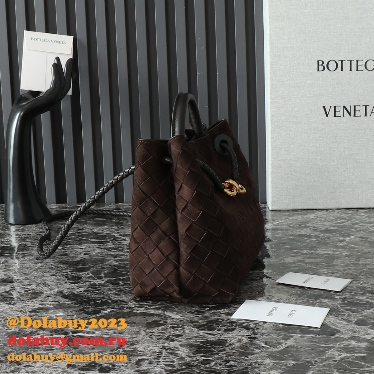 Luxury Bottega Veneta Fake Liberta Suede Andiamo