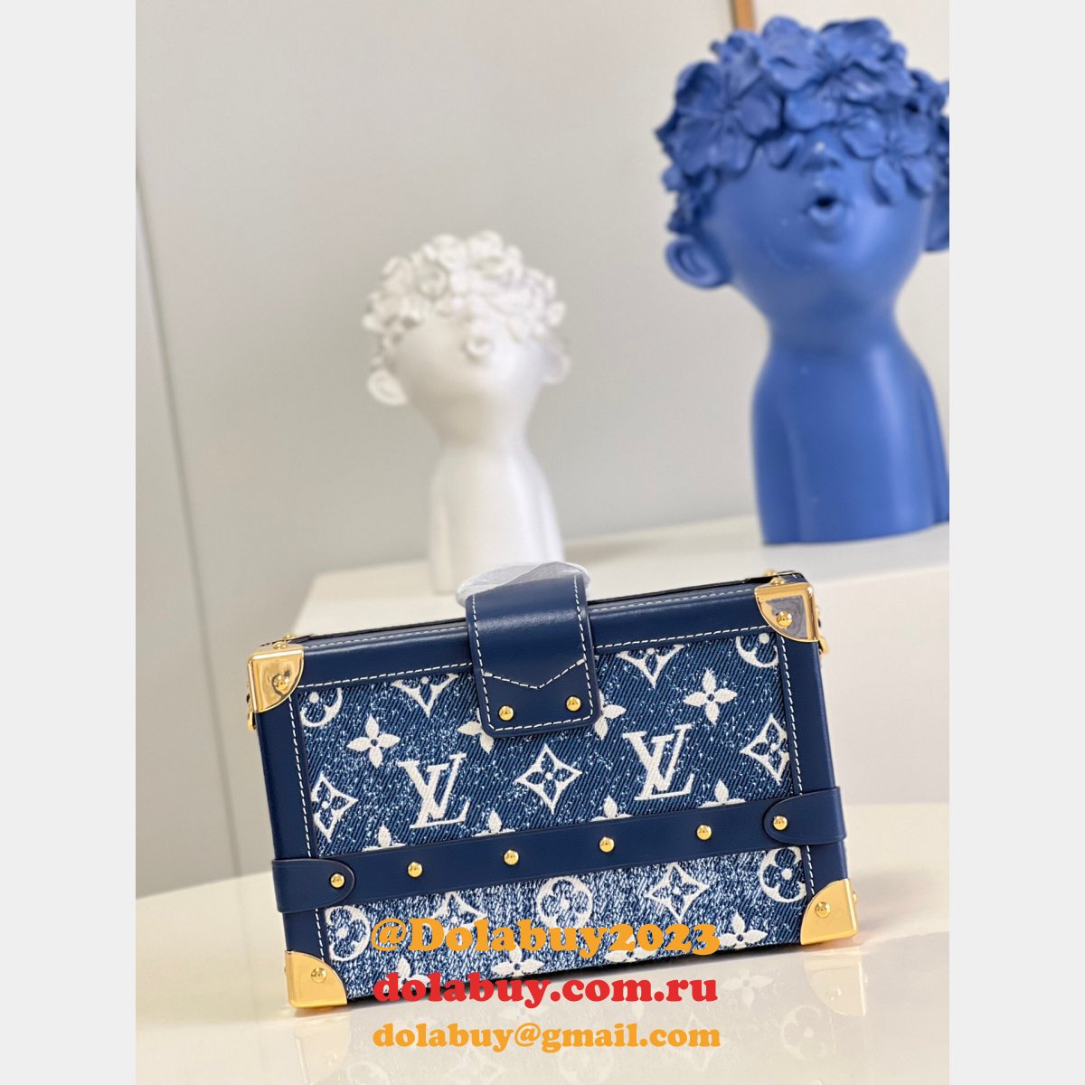 Louis Vuitton UK M59717 Crossbody Formal Style Bridal Logo Denim Casual Style