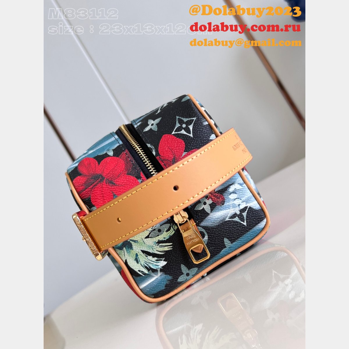 Locker Dopp Kit Louis Vuitton M83112 1:1 Mirror News Replicas Bag