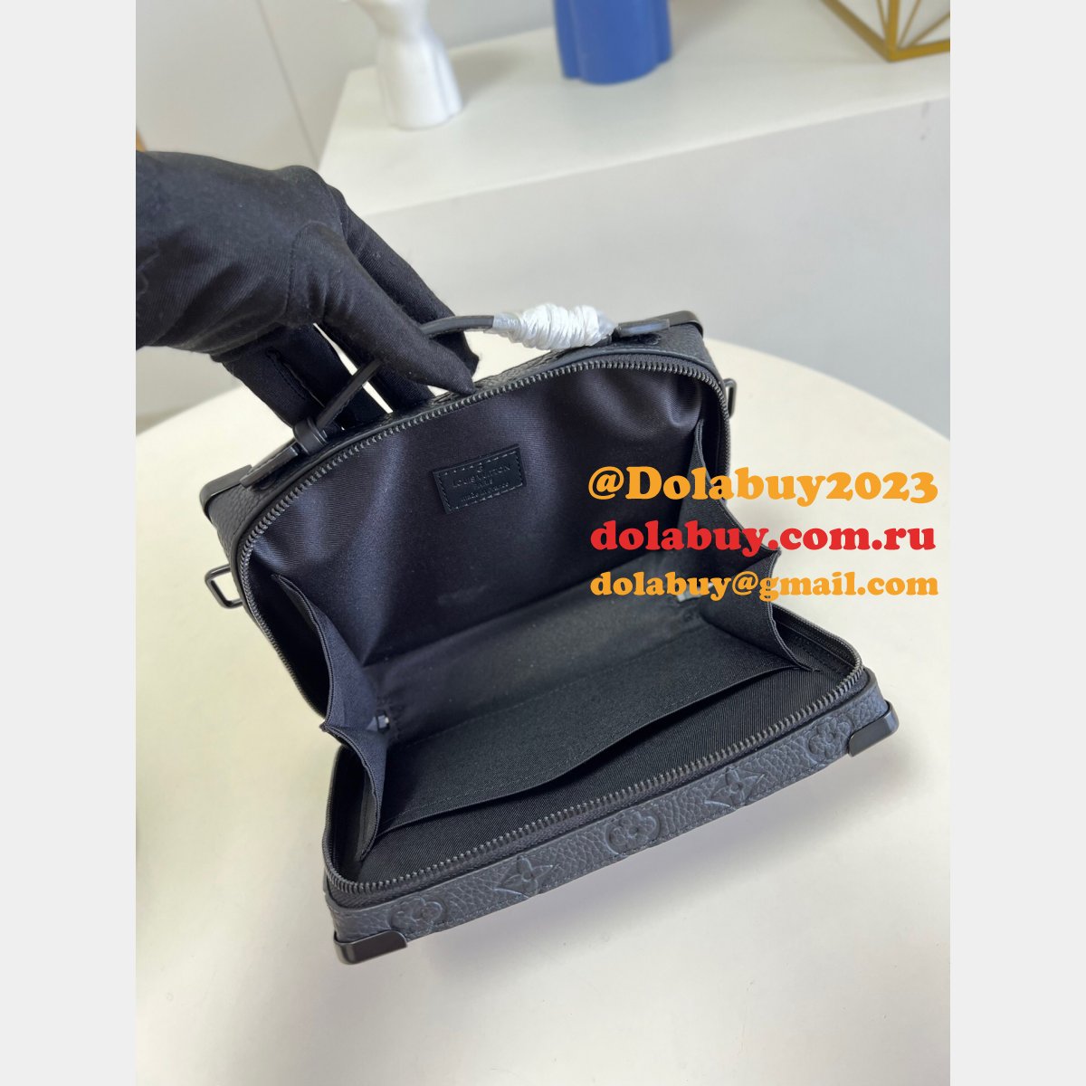 Louis Vuitton Luxury M59163 Black Handle Soft Trunk Taurillon Monogram Men Bags