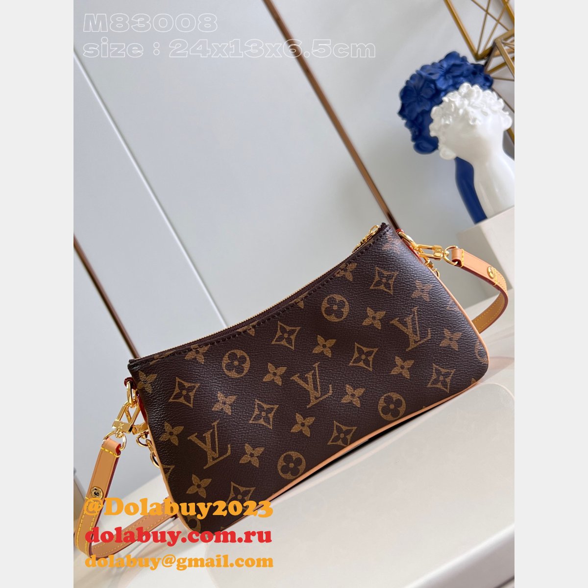 Liv Pochette Monogram Gifts M83008 Knockoff Louis Vuitton Bag