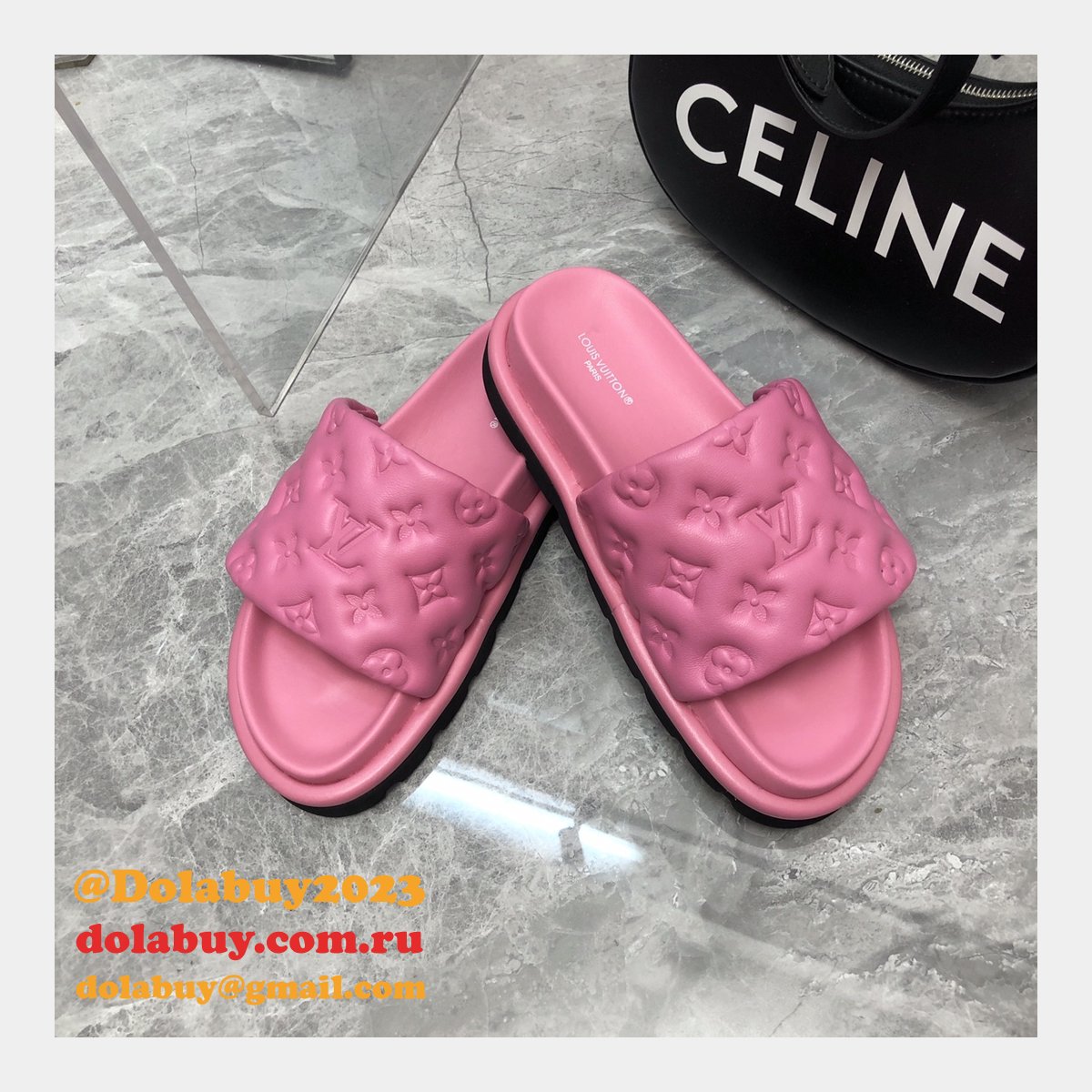 Perfect Louis Vuitton Pool Pillow Flat Comfort Mule Fake Shoes