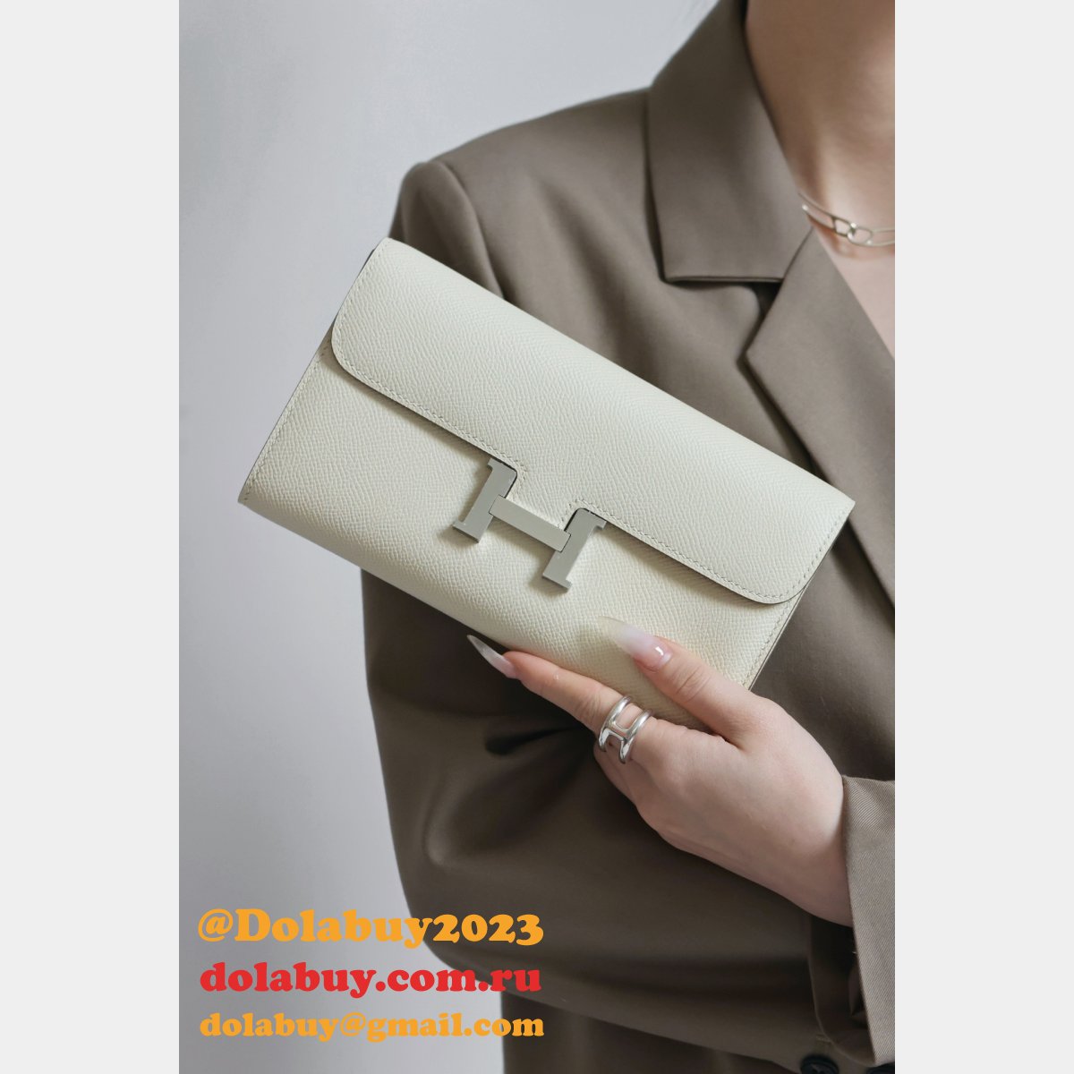 7 Star hermes constance to go clutch bag