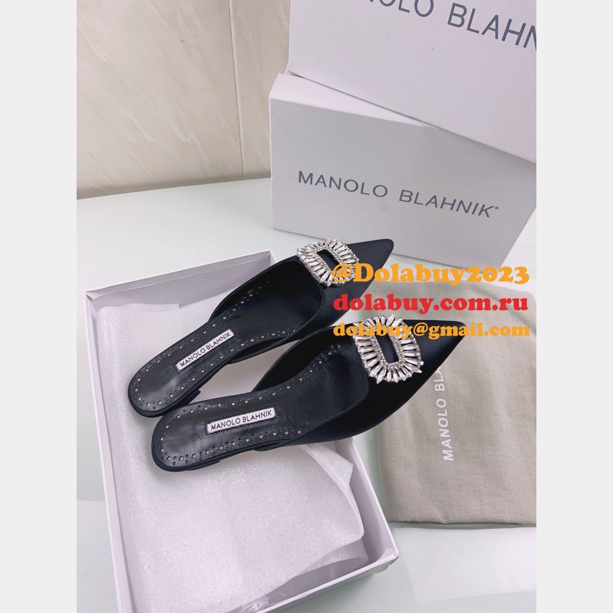 Replicas Manolo Blahnik Luxury Satin Pumps Dolabuy