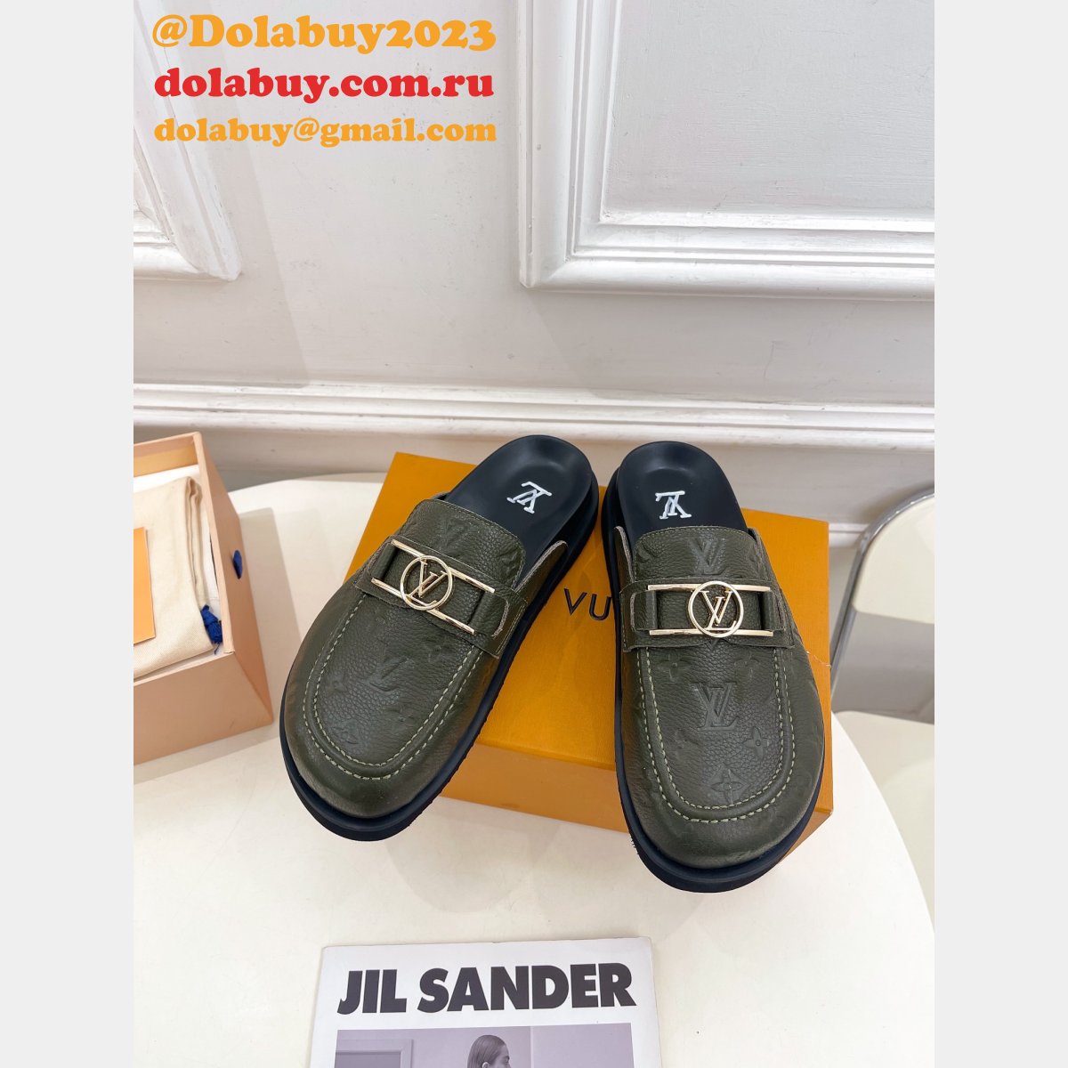 Upper Case Flat Open Back 1A884I Loafer Replica Louis Vuitton Shoes