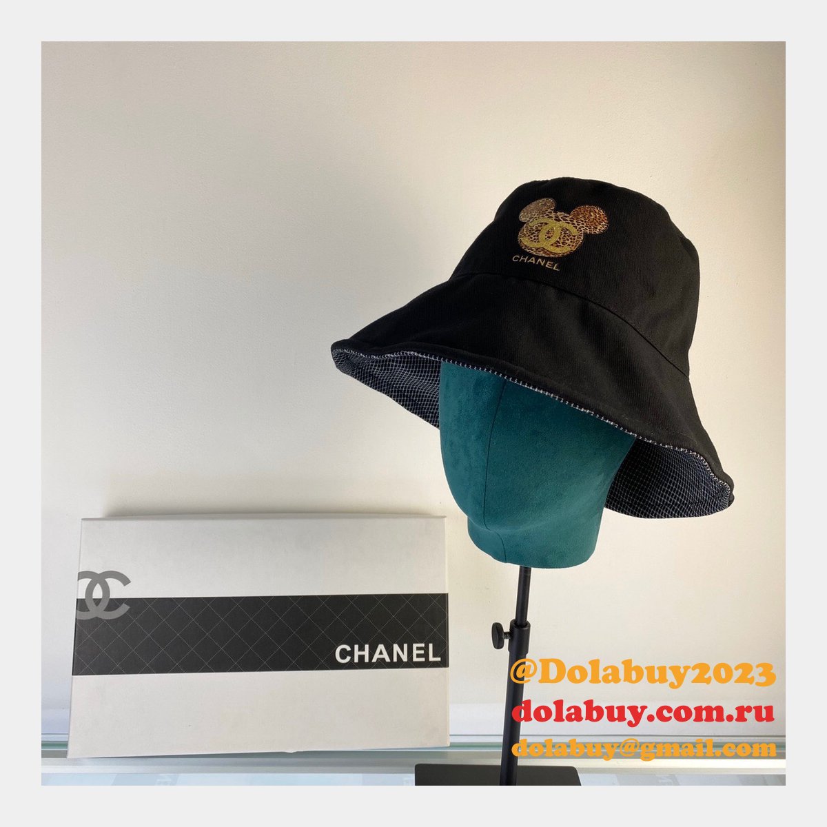 Wholesale CC new double-sided wearable Mickey fisherman hat