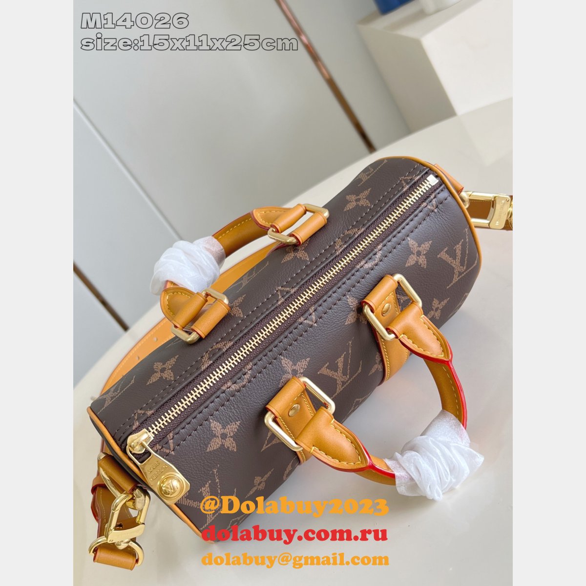 Keepall Bandoulière 25 M14026 Bag Louis Vuitton Replica