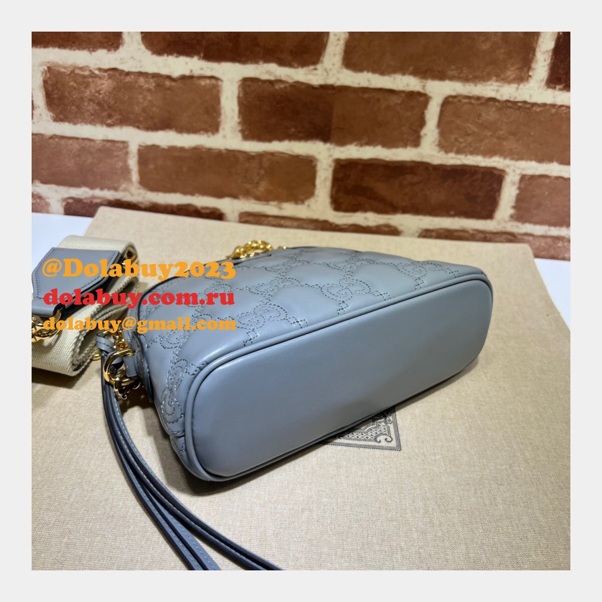 G*u*i luxury 702229 gg matelassé leather shoulder replica bag