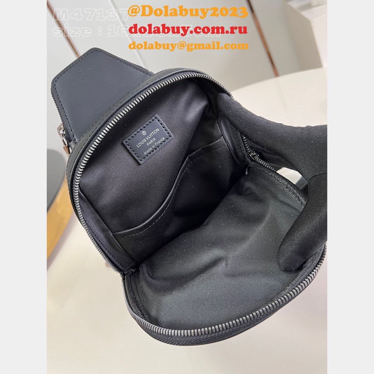 AAA+ Avenue Slingbag M47137 Louis Vuitton Top Quality Copy Bag