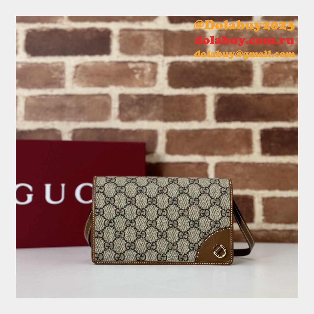 Gucci Best Fake GG Emblem Super 820688 Shoulder UK Bag